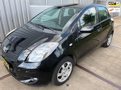 Toyota Yaris - 1.3 VVTi Sol