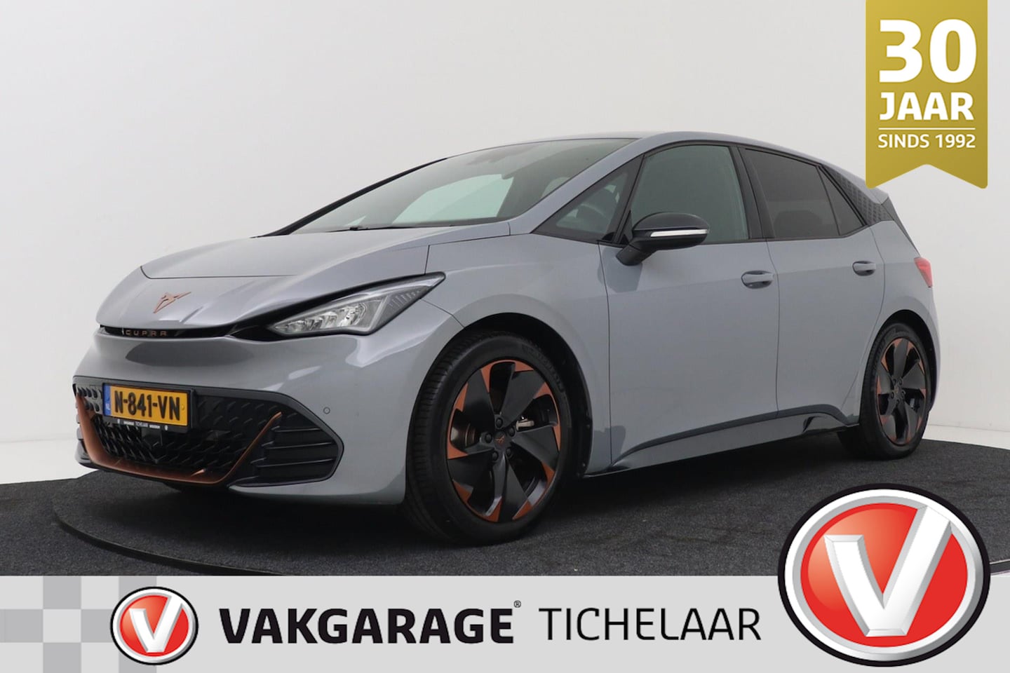 CUPRA Born - Adrenaline One 62 kWh | Org NL | Stoel-/Stuurverwarming | Adap. Cruise | 204 PK | CarPlay - AutoWereld.nl