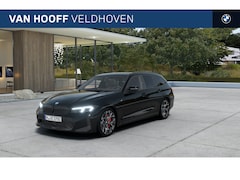 BMW 3-serie Touring - 330e Automaat / Panoramadak / Sportstoelen / Adaptieve LED / M Adaptief onderstel / Active