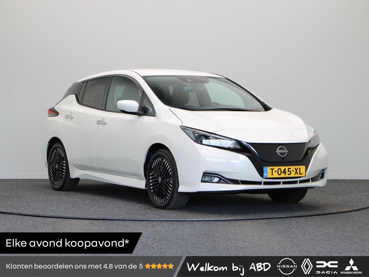 Nissan LEAF - N-Connecta 40 kWh | Rondomzicht camera | Voorstoelen en Achterbank Verwarmd | Cruise Contr - AutoWereld.nl
