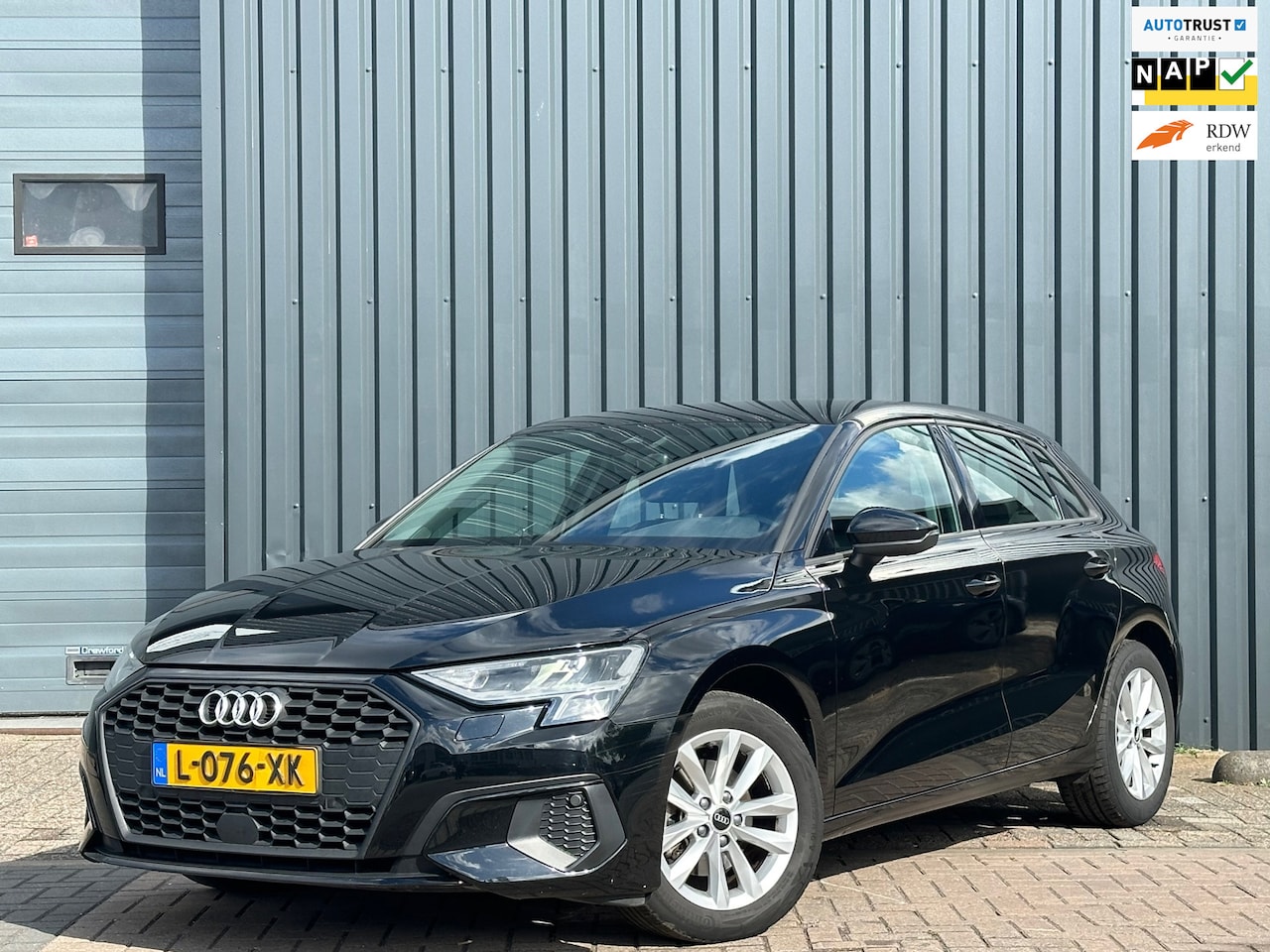 Audi A3 Sportback - 30 TFSI Pro Line 30 TFSI Pro Line - AutoWereld.nl