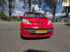 Peugeot 107 - 1.0-12V XS- 5 DEURS- ELECTRISCHE RAMEN- GOED ONDERHOUDEN- LAGE KILOMETERS