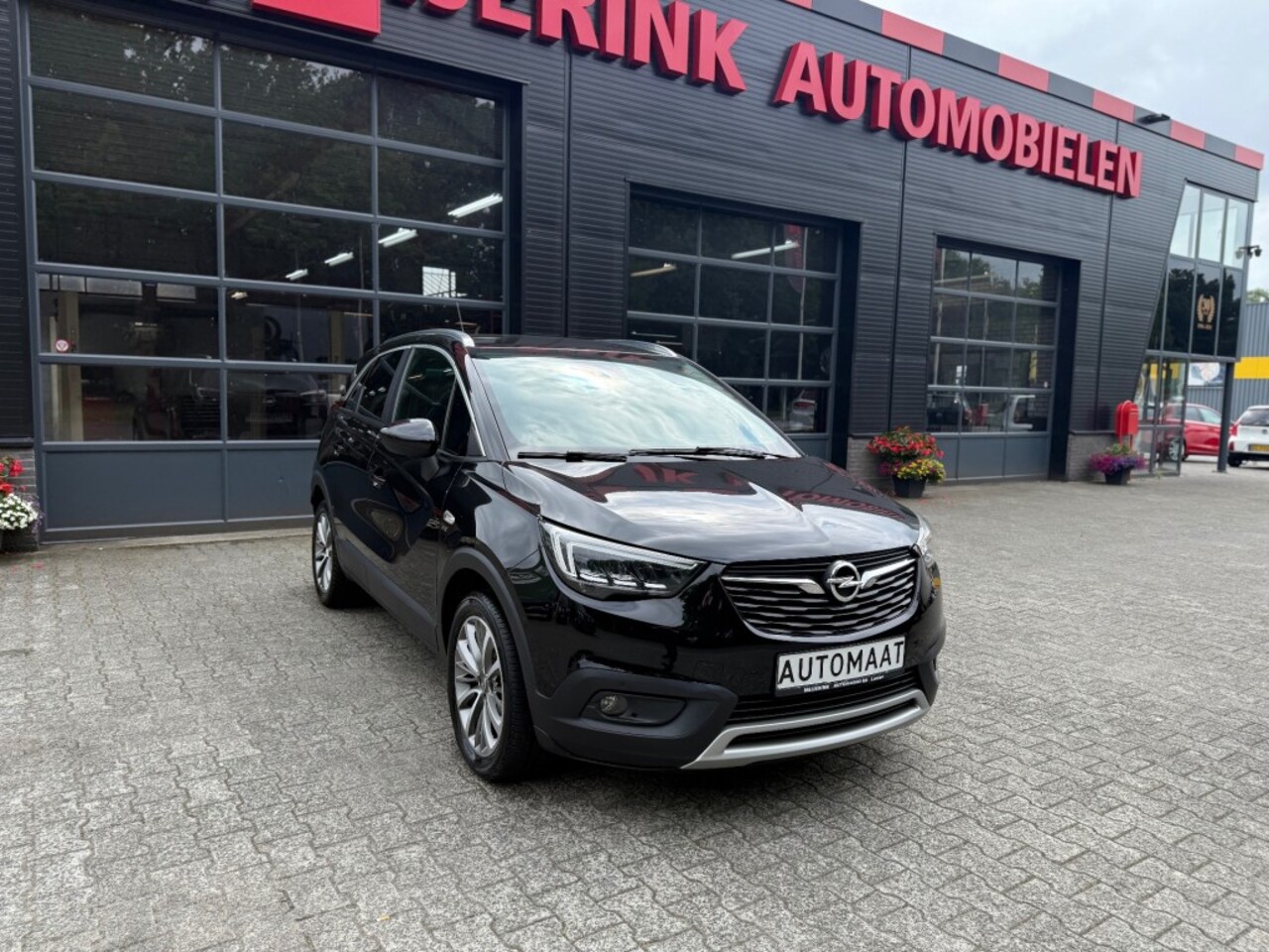 Opel Crossland X - 1.2 T. INNOVATION BJ. 2019 AUTOMAAT 360 CAMERA - AutoWereld.nl