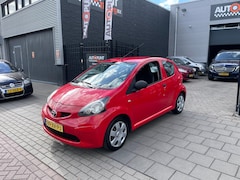 Toyota Aygo - 1.0-12V Stuurbekrachtiging NAP APK 1 Jaar