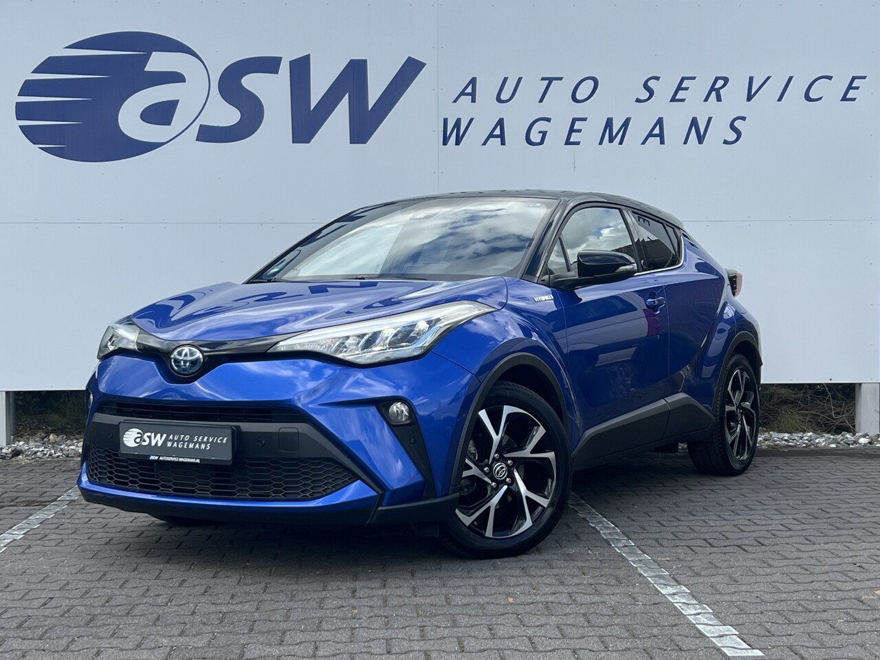 Toyota C-HR - 2.0 Hybrid Team D | Navi | Carplay | Dodehoek | Park Assist | Camera - AutoWereld.nl