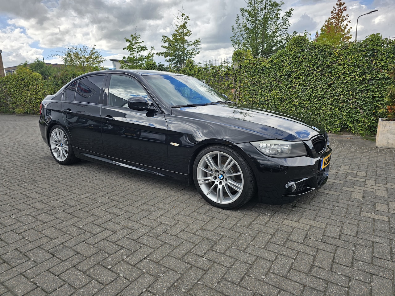 BMW 3-serie - 335i Executive LCI Supernetjes en orgineel m pakket 18" breedset - AutoWereld.nl