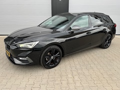 SEAT Leon - 1.5 TSI FR LAUNCH EDITION / ACC / CAMERA / APPLE CARPLAY / NL-AUTO / DEALER ONDERHOUDEN