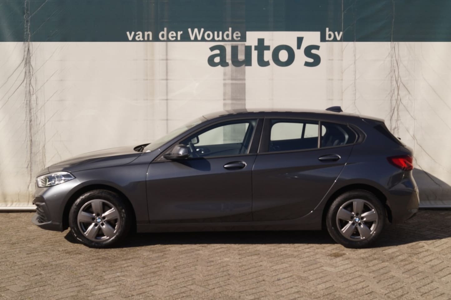 BMW 1-serie - 116d Automaat Executive Sport -NAVI-ECC-PDC- - AutoWereld.nl
