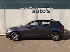 BMW 1-serie - 116d Automaat Executive Sport -NAVI-ECC-PDC