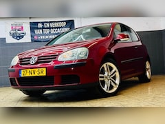 Volkswagen Golf - 1.6 FSI Trendline/2DE EIG/RIJKLAAR/