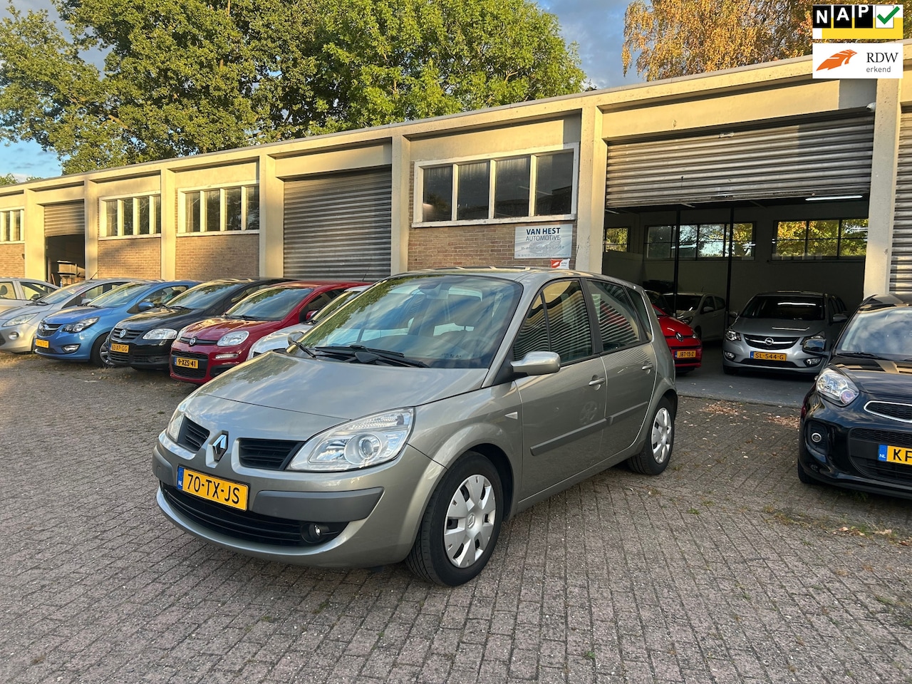 Renault Scénic - 2.0-16V Business Line Cruise/ Climate/ |Centrale vergr. NAP! - AutoWereld.nl