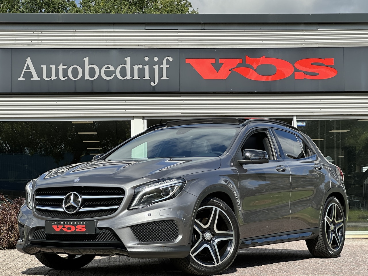 Mercedes-Benz GLA-Klasse - 250 AMG-Line | Panodak | 211 pk | Cruise | 19 inch - AutoWereld.nl