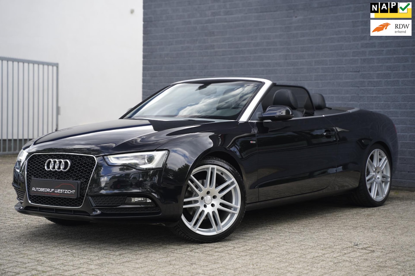 Audi A5 Cabriolet - 2.0 TFSI S-line, Automaat, Facelift, Leder - AutoWereld.nl