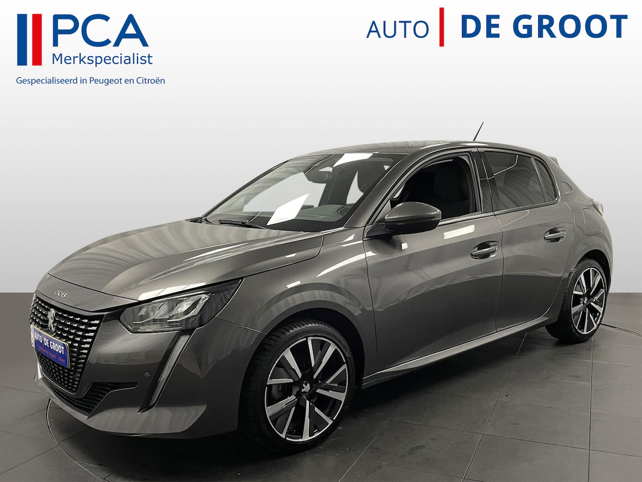 Peugeot 208 - ALLURE 100pk 3D Dash | Trekhaak | Navi+Carplay - AutoWereld.nl
