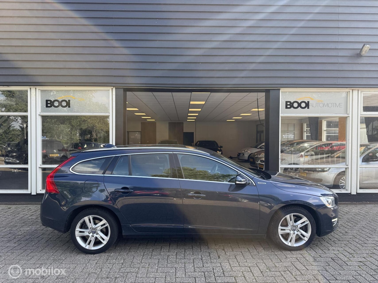 Volvo V60 - 2.4 D6 AWD Plug-In Hybrid Summum 2.4 D6 AWD Plug-In Hybrid Summum - AutoWereld.nl