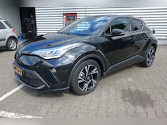 Toyota C-HR - 1.8 HYBRID TEAM D, Navi, Winterp, 18Inch, Camera