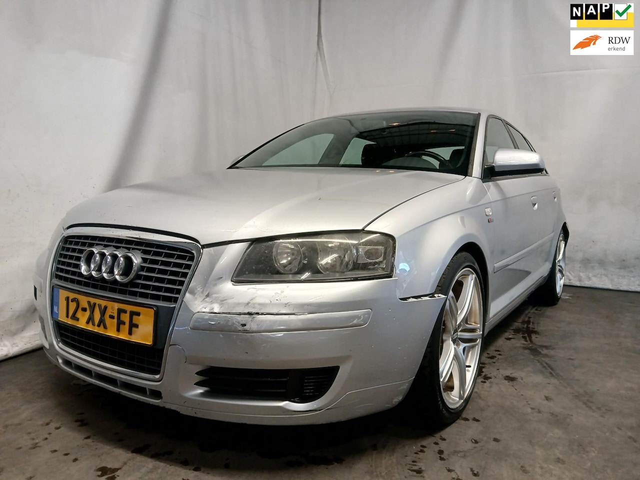 Audi A3 Sportback - 1.4 TFSI Attraction Pro Line SCHADEAUTO!! - AutoWereld.nl