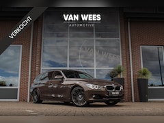 BMW 3-serie Touring - 328i F31 Upgrade Edition | 245 pk | Automaat | NL auto | 19 inch | Leer | Navi | Trekhaak