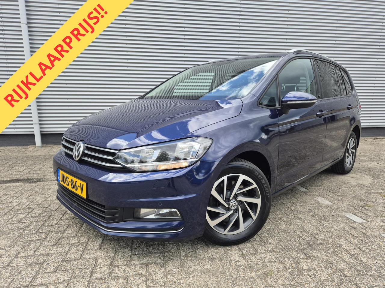 Volkswagen Touran - 1.2 TSI Comfortline Adap- Cruise,navigatie,airco,parkeersensoren, - AutoWereld.nl