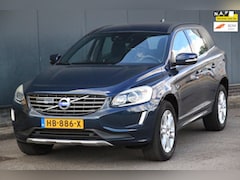 Volvo XC60 - 2.0 D4 FWD Momentum Xenon/Blis/Parkeersensor v, a/Navigatie/Adaptive