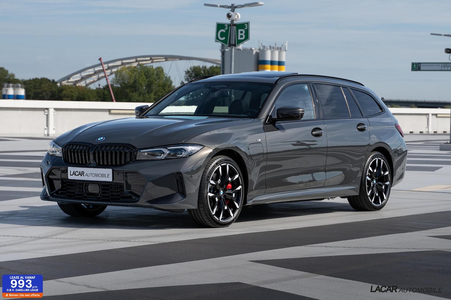 BMW 3-serie Touring - 330e xDrive I M Sport Pro I 83k NP I 19" - AutoWereld.nl