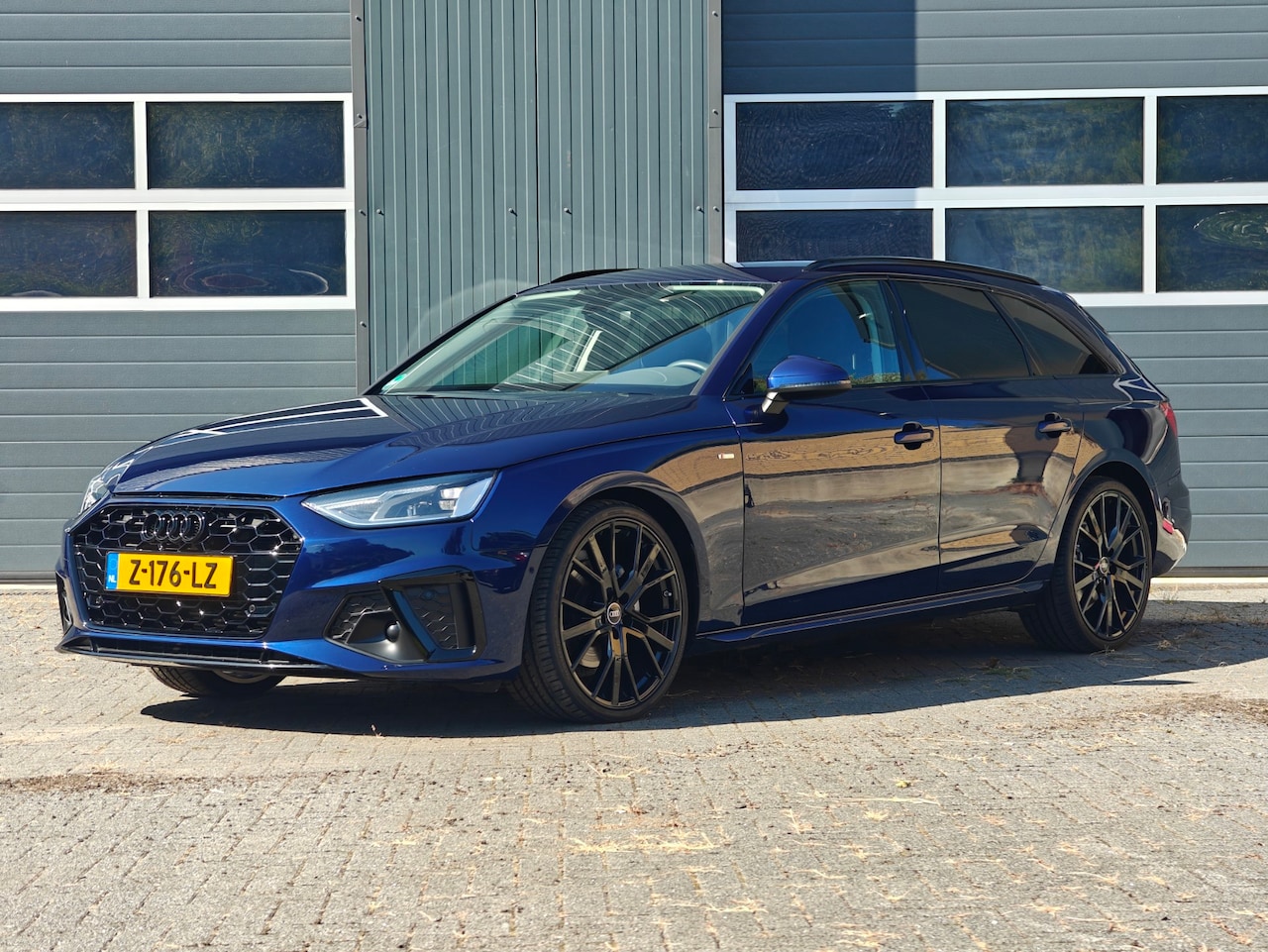 Audi A4 Avant - 35 TFSI S edition 35 TFSI S edition - AutoWereld.nl