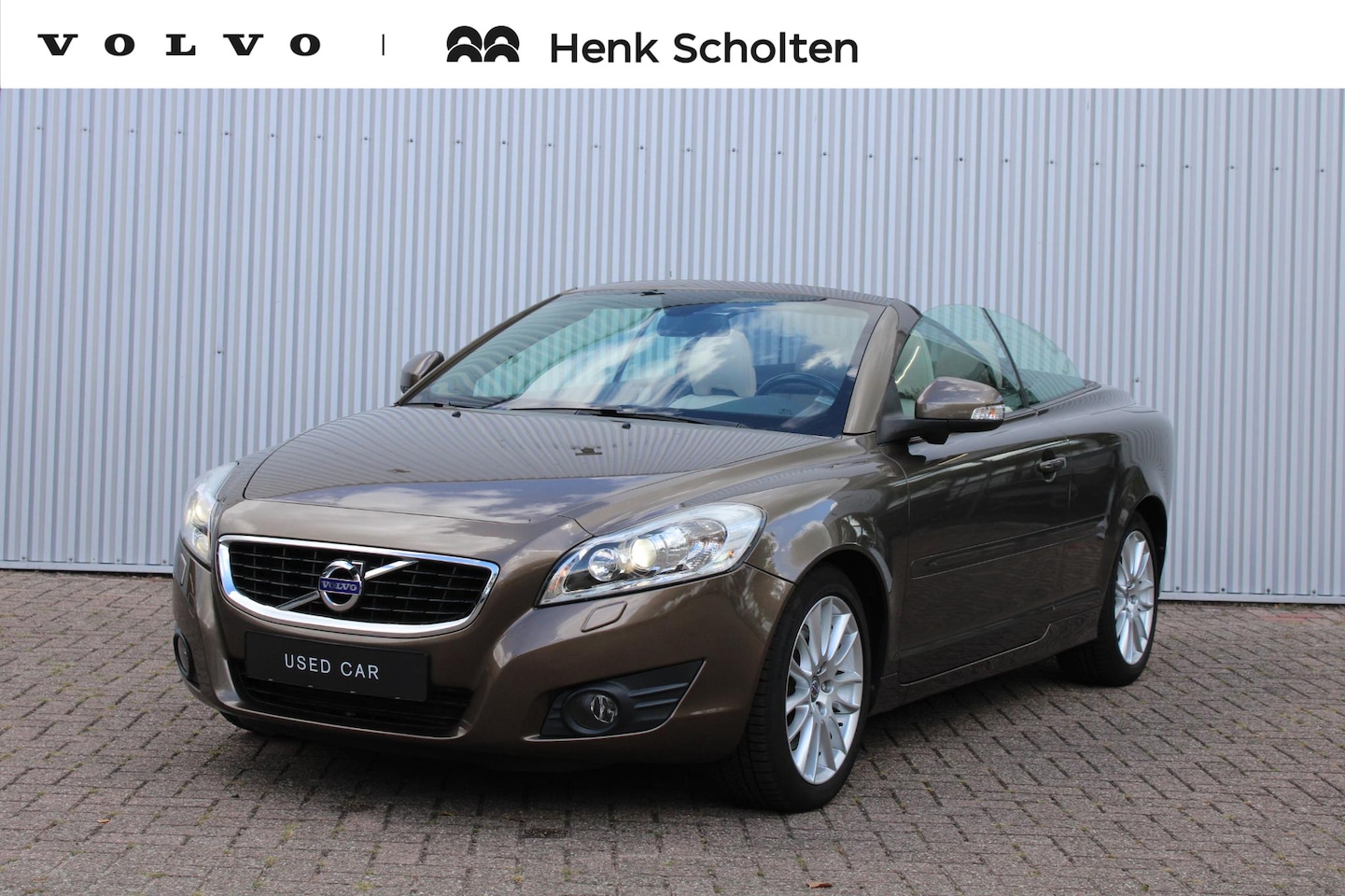 Volvo C70 Convertible - 2.5 T5 Tourer Lederen bekleding | Stoelverwarming | BLIS | Keyless entry + Start | Bleutoo - AutoWereld.nl