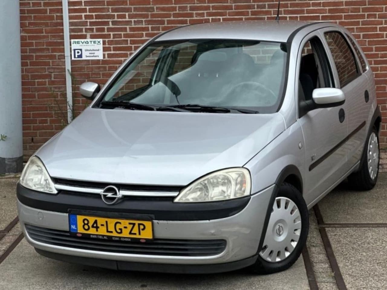 Opel Corsa - 1.2-16V Njoy |Stuurbkr |Nieuwe APK |NAP - AutoWereld.nl