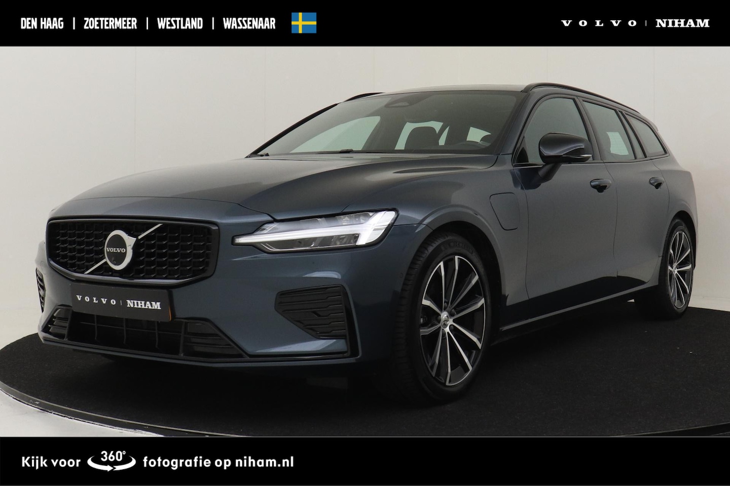 Volvo V60 - T6 PLUG-IN HYBRID AWD PLUS DARK -PANO.DAK|HARMAN/KARDON|360°CAM|BLIS|TREKHAAK - AutoWereld.nl