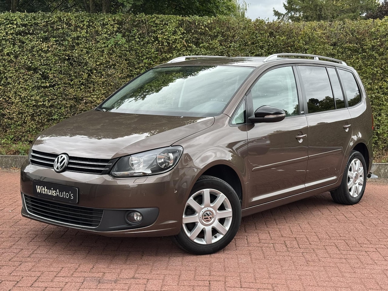 Volkswagen Touran - 1.2 TSI Style 7-Persoons Cruise Stoelverwarming - AutoWereld.nl