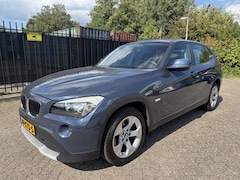 BMW X1 - xDrive20d Autom/Tiptr Executive Navi/Clima/LMV/Trekhaak
