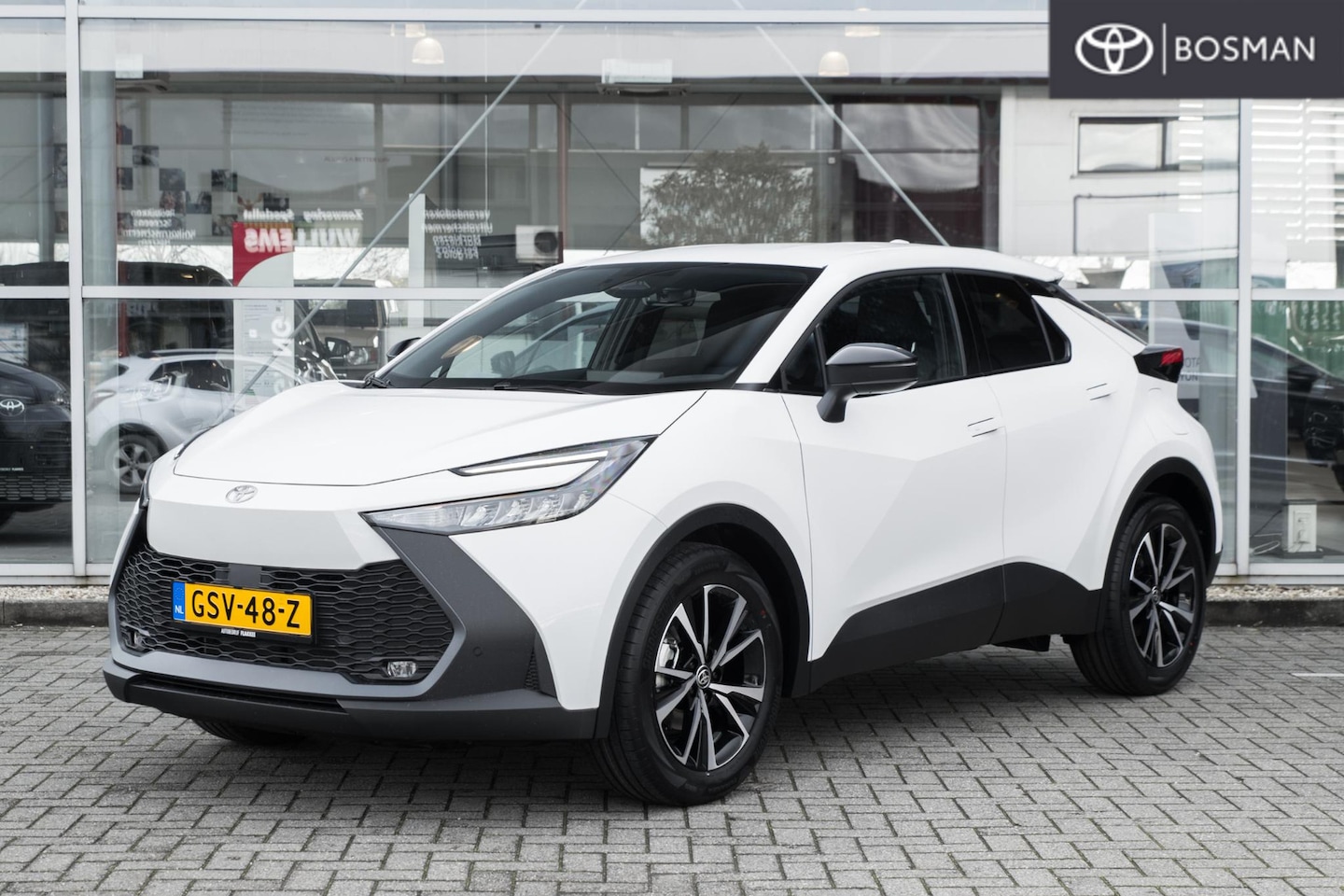 Toyota C-HR - 1.8 Hybrid 140 Dynamic - AutoWereld.nl