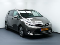 Toyota Verso - 1.8 VVT-i Executive. Panodak, Navi, Camera, Clima, Cruise, 17"LMV, Haak 1300kg