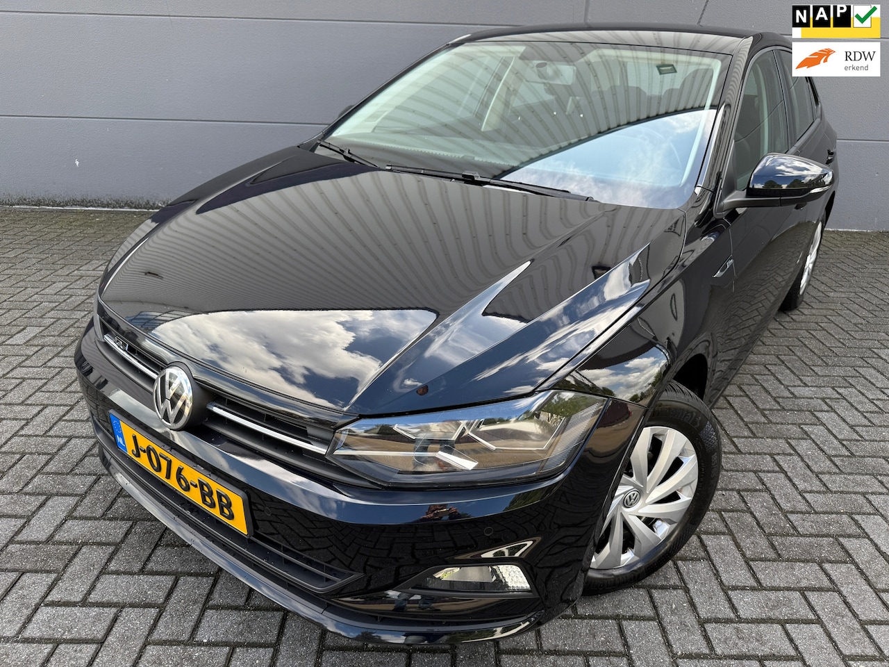 Volkswagen Polo - 1.0 TSI R-LINE Business*ADAPTIVE CRUISE*APK*NAP*NAVI*CARPLY*PARK SENSOREN - AutoWereld.nl