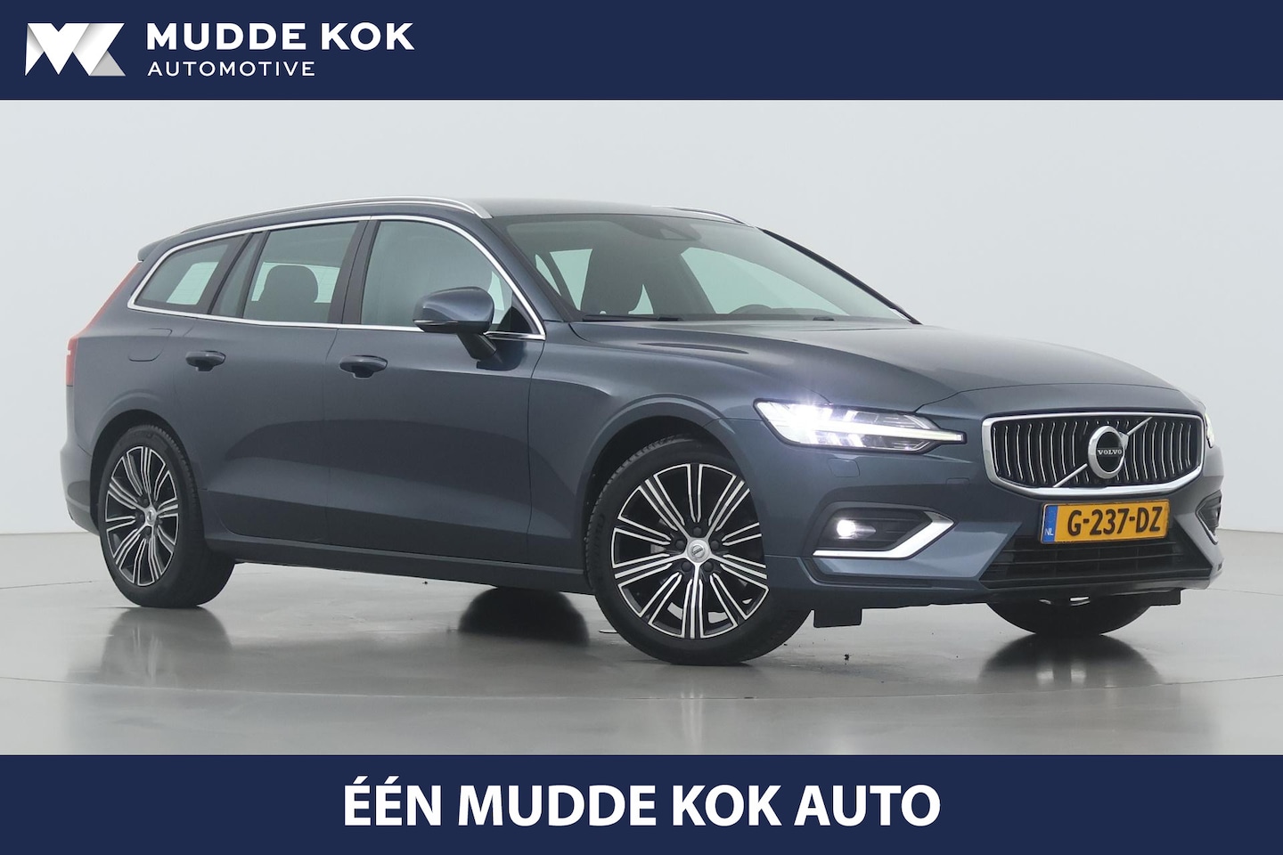 Volvo V60 - T4 Inscription | Trekhaak | Leder | Camera | BLIS | Stoelverwarming | 18 Inch - AutoWereld.nl