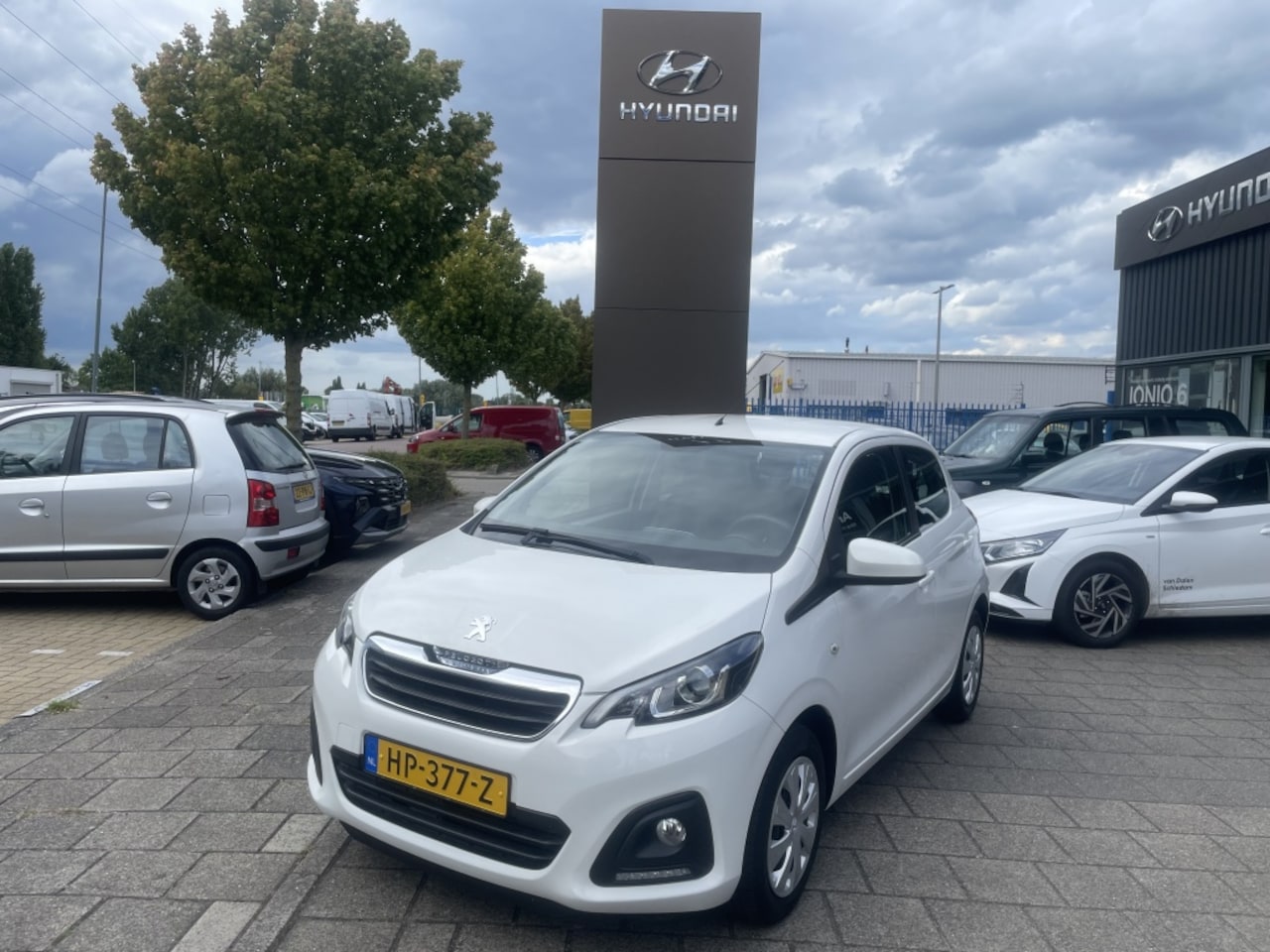 Peugeot 108 - 1.0 e-VTi Active Airco*RIJKLAARPRIJS* - AutoWereld.nl