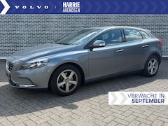 Volvo V40 - 2.0 T2 Base
