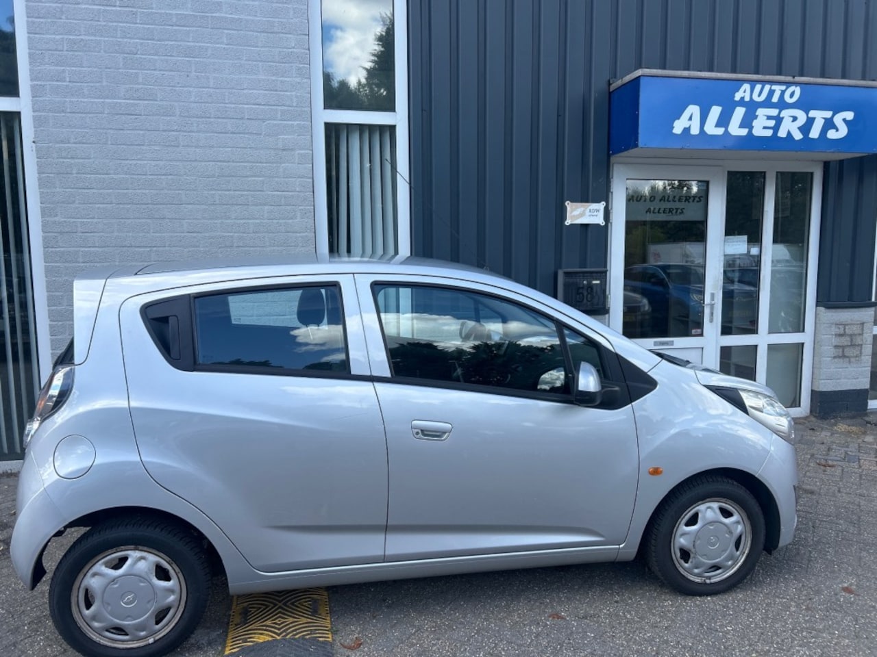 Chevrolet Spark - 1.0 16V L AIRCO - AutoWereld.nl