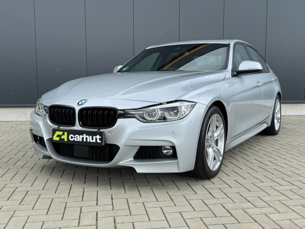 BMW 3-serie - 330I M SPORT BOMVOL!! Zeer nette auto - AutoWereld.nl