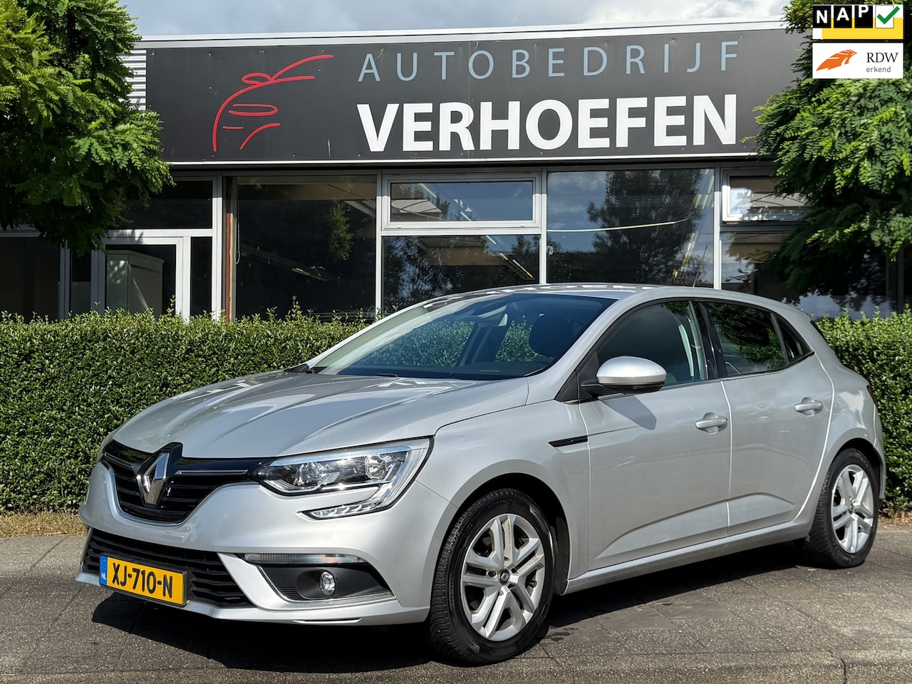 Renault Mégane - 1.2 TCe Zen - CLIMATE / CRUISE CONTR - XENON - ORG NL - NAP - AutoWereld.nl