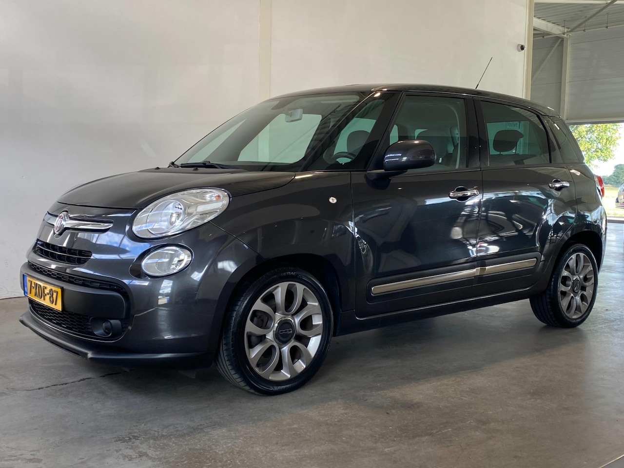 Fiat 500 L - 0.9 TwinAir PDC Cruise Clima NL-auto - AutoWereld.nl