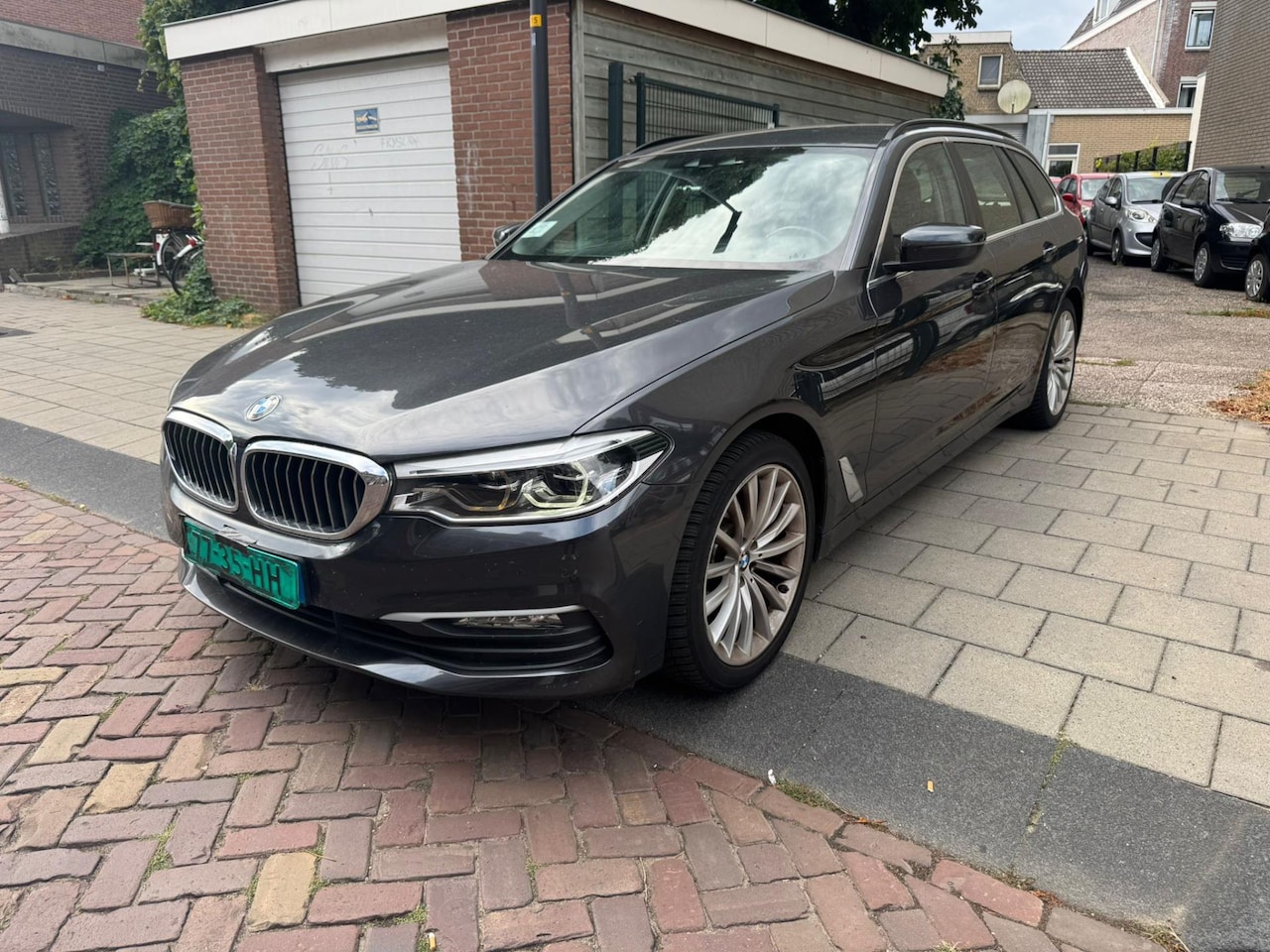 BMW 5-serie Touring - 520d High Executive 520d High Executive - AutoWereld.nl