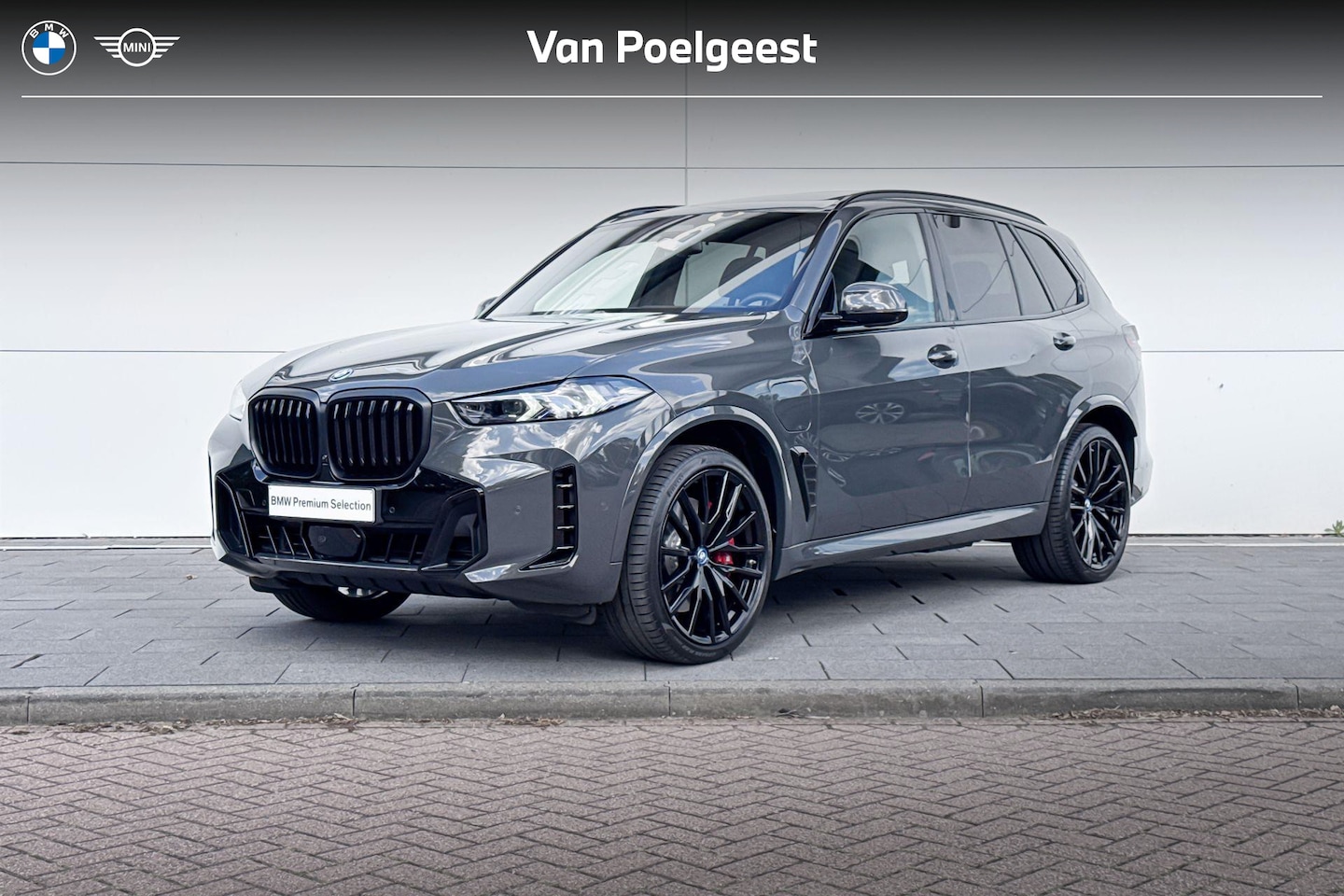 BMW X5 - xDrive50e | M-Sport Pro | B&W | Trekhaak | Panoramadak | Stoelventilatie voor beide voorst - AutoWereld.nl