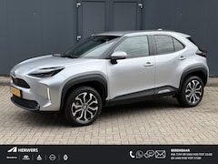 Toyota Yaris Cross - 1.5 Hybrid 115 Dynamic / Tot 10 jaar Garantie* / Stuur-, stoel- en voorruitverwarming / Ap