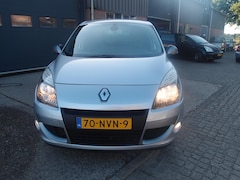Renault Scénic - 1.6 16V 110 Expression Clima Navi