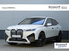 BMW iX - xDrive40 Sportpakket - Driving + Parking Ass Prof - Stoelventilatie - Softclose
