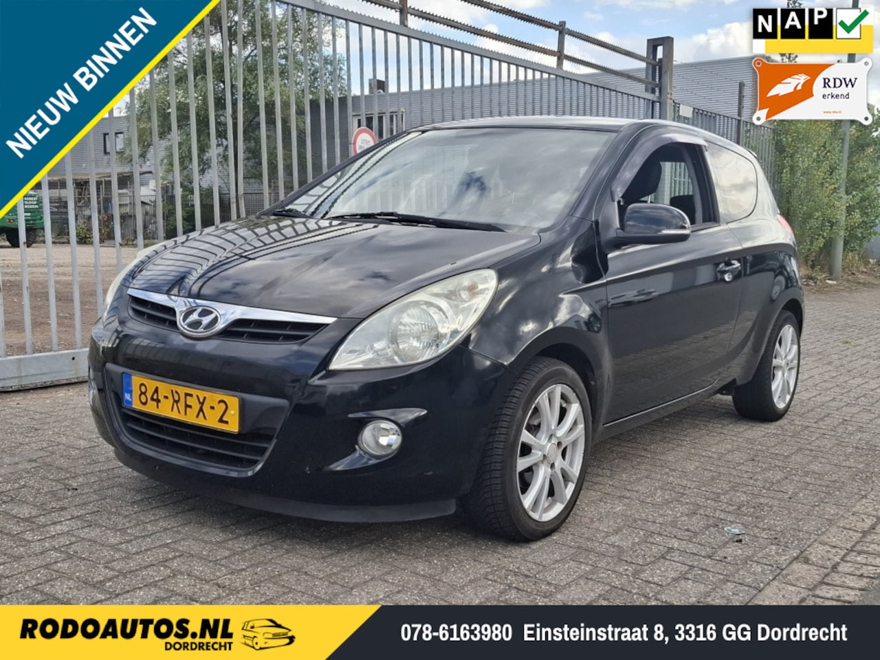 Hyundai i20 - 1.2i i-Motion 3-Drs Airco Nieuwe APK - AutoWereld.nl