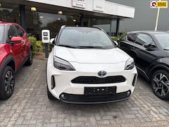 Toyota Yaris Cross - 1.5 Hybrid Style|Panodak|Head up display|Bi-tone