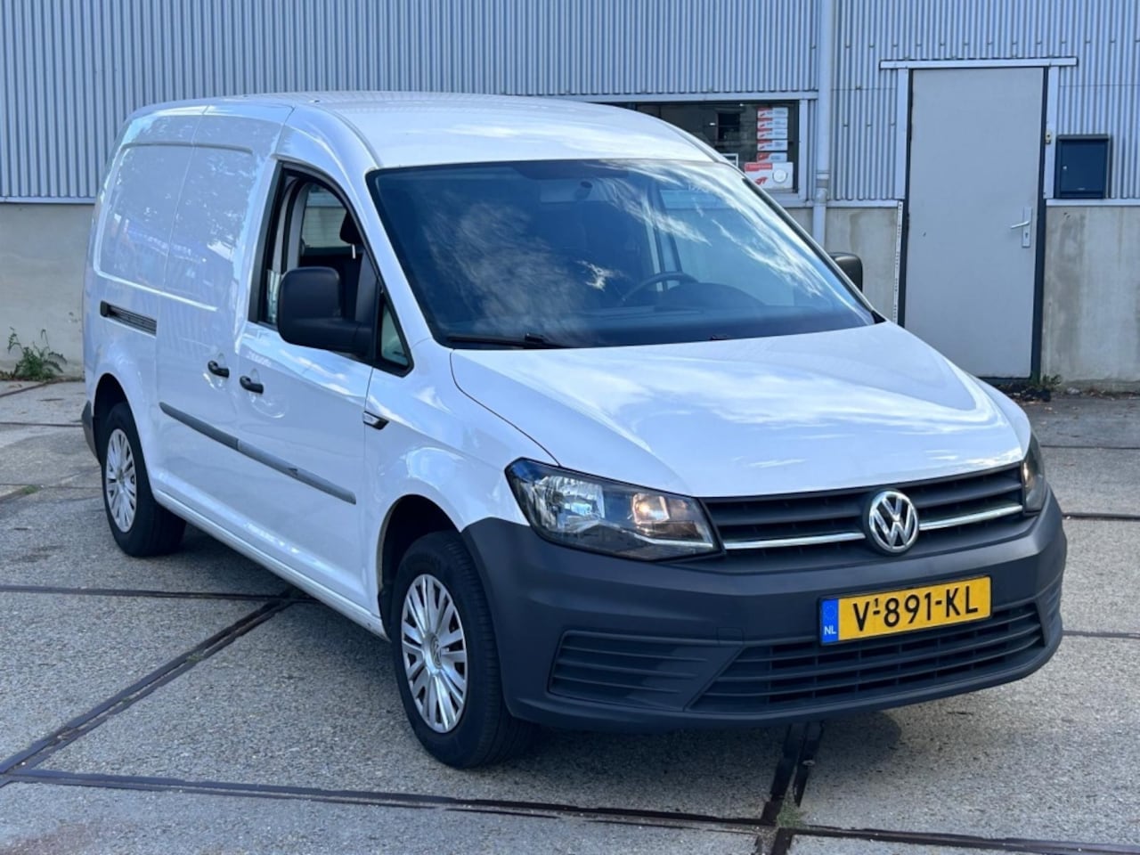 Volkswagen Caddy Maxi - 2.0 TDI EURO 6 2017 MAXI TREKHAAK AIRCO - AutoWereld.nl