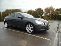 Volvo S60 - 2.0T Intro Edition